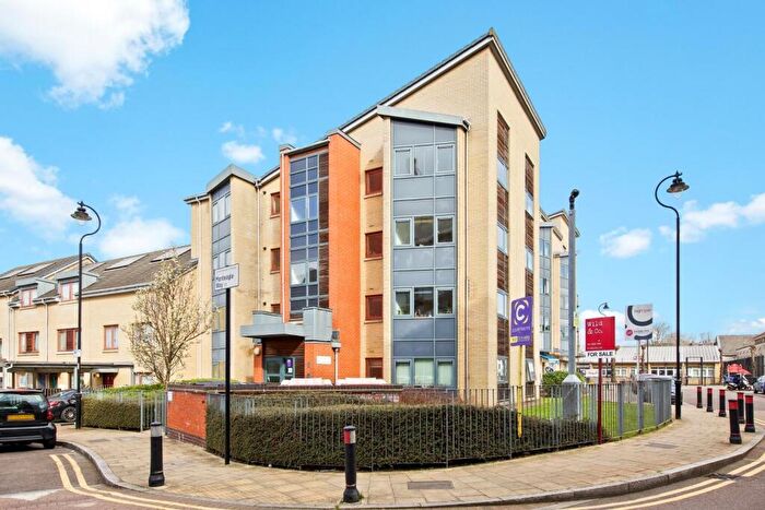 2 Bedroom Flat For Sale In Monteagle Way, Hackney, E5