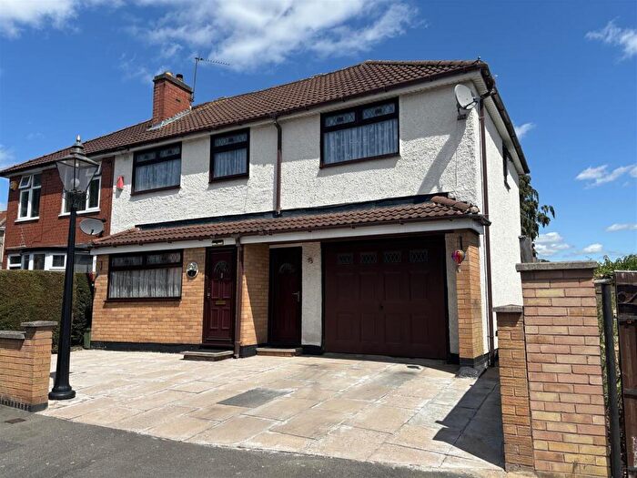 4 Bedroom Semi-Detached House For Sale In Henley Crescent, Braunstone Town, LE3