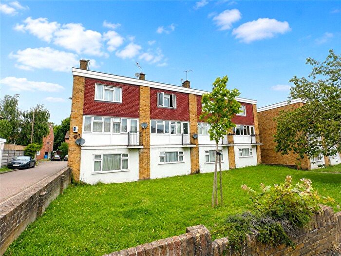 2 Bedroom Flat For Sale In Warminster Road, London, London, SE25