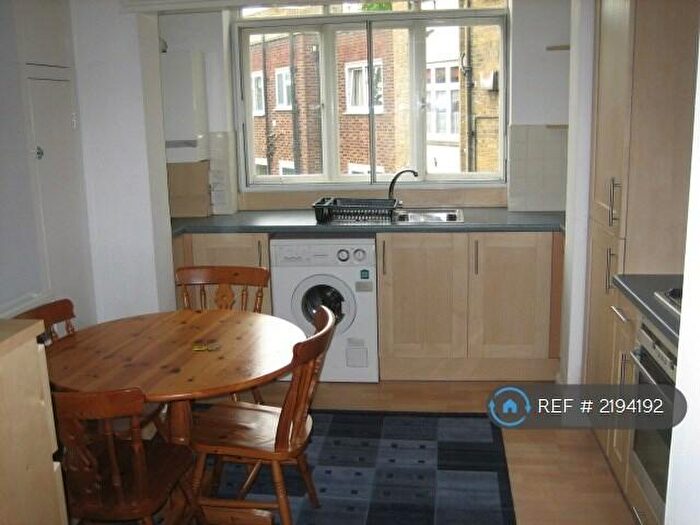 1 Bedroom Flat To Rent In Walcot Gardens, London, SE11