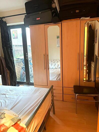 1 Bedroom Flat To Rent In Hatfield Road, London, E15