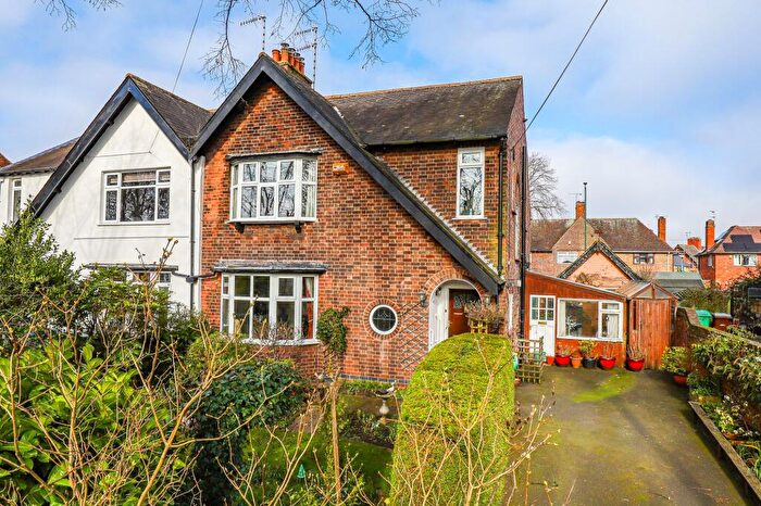 4 Bedroom Semi Detached House For Sale In Burlington Road, Nottingham, NG5