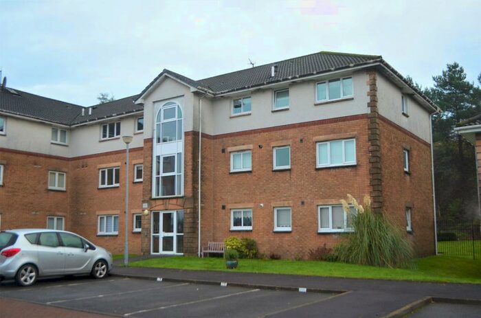 2 Bedroom Apartment To Rent In Willowbank Place, Bonhill, Alexandria, G83