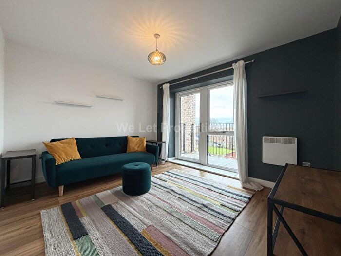 2 Bedroom Apartment To Rent In Glaze Brook Apartments, Hulme, M15