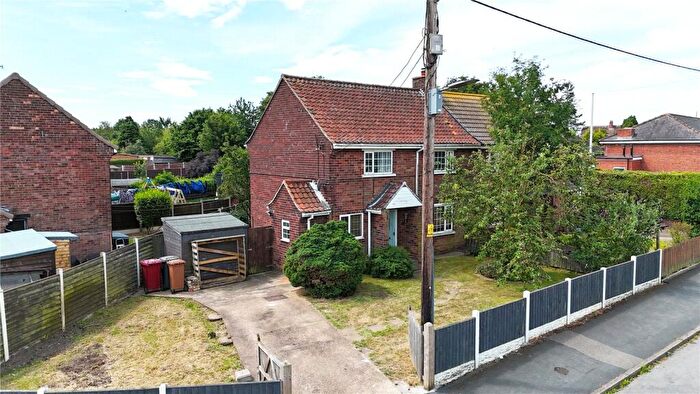 3 Bedroom Semi-Detached House For Sale In School Road, Winteringham, Scunthorpe, Lincolnshire, DN15