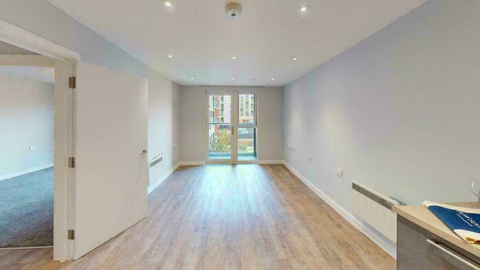 2 Bedroom Apartment To Rent In Bow Square, Bernard Street, Southampton, Hampshire, SO14