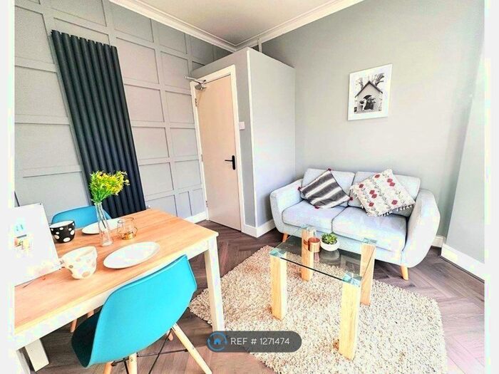 1 Bedroom Flat To Rent In New Zealand Rd, Cardiff, CF14