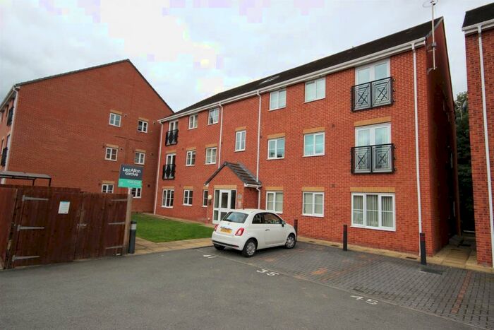 2 Bedroom Apartment To Rent In Century Way, Halesowen, B63