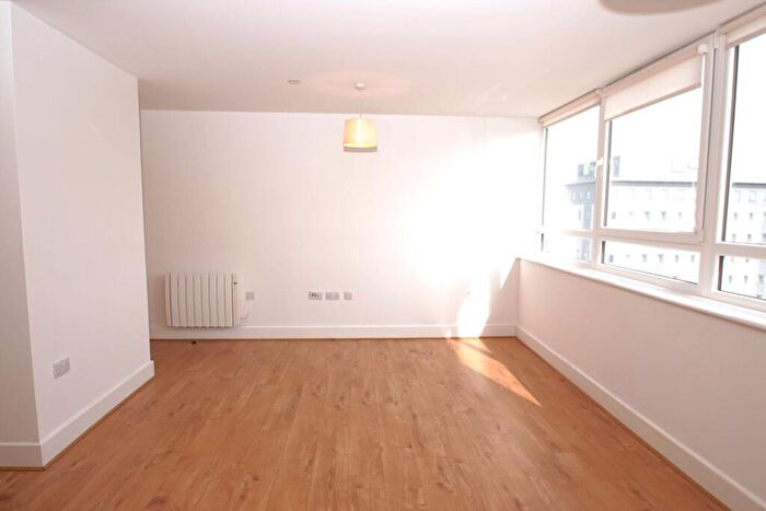 2 Bedroom Apartment To Rent In Vista Tower, Stevenage, SG1