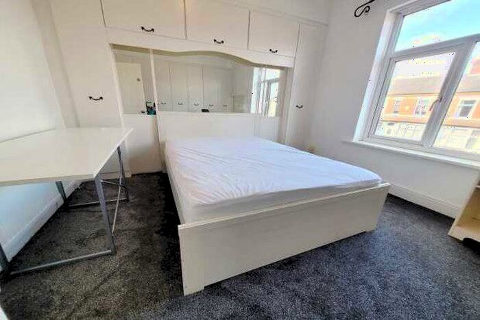 3 Bedroom Property To Rent In Gerald Road, Salford, M6