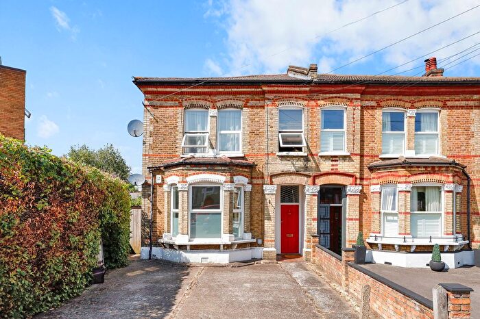 2 Bedroom Flat For Sale In Ryde Vale Road, Balham, SW12