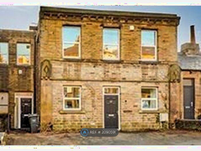 2 Bedroom Flat To Rent In Tuel Lane, Sowerby Bridge, HX6