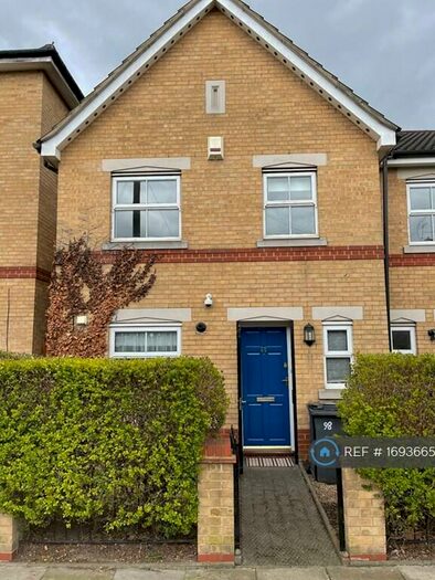 3 Bedroom End Of Terrace House To Rent In Campbell Road, London, N17