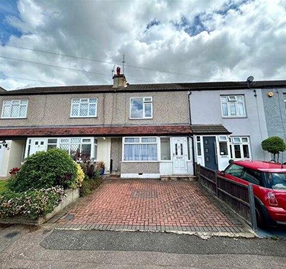 2 Bedroom Terraced House To Rent In Dunton Road Romford, RM1