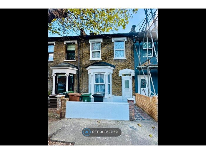 2 Bedroom Detached House To Rent In Huddlestone Road, London, E7
