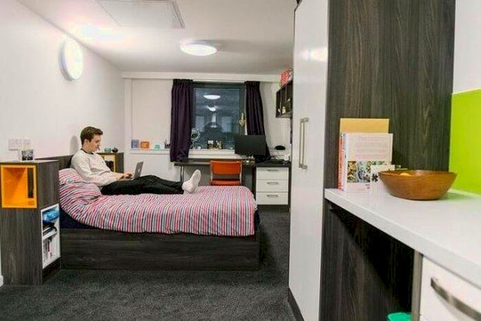 1 Bedroom Studio To Rent In St. Marys Road, Southampton, SO14