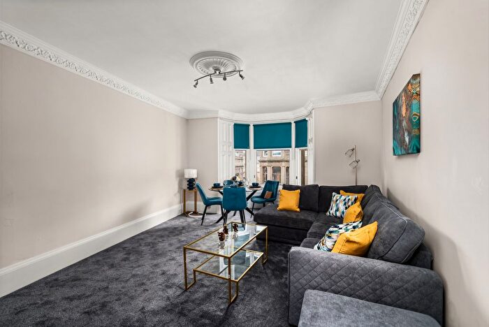 2 Bedroom Flat To Rent In Whitehall Crescent, DD1