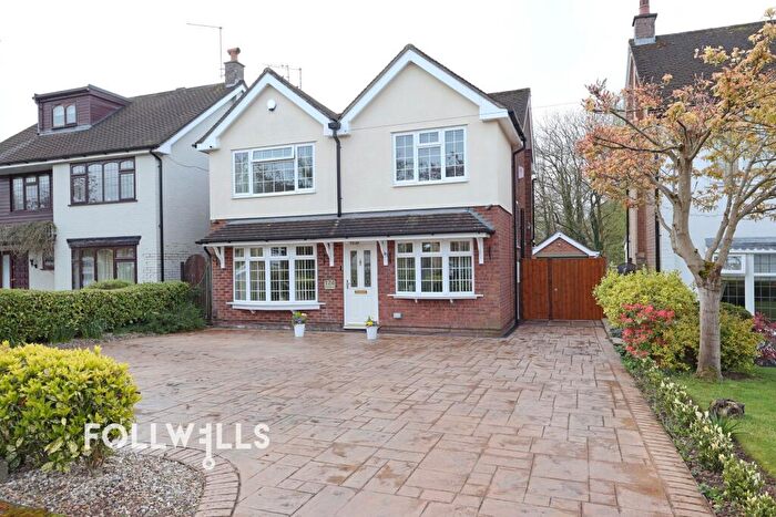 3 Bedroom Detached House For Sale In Werburgh Drive, Trentham, ST4