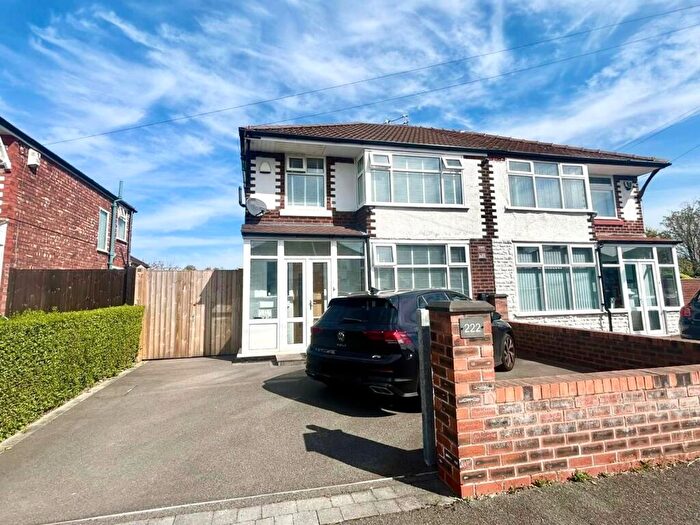 3 Bedroom Semi Detached House To Rent In Brantingham Road, Chorlton, M21