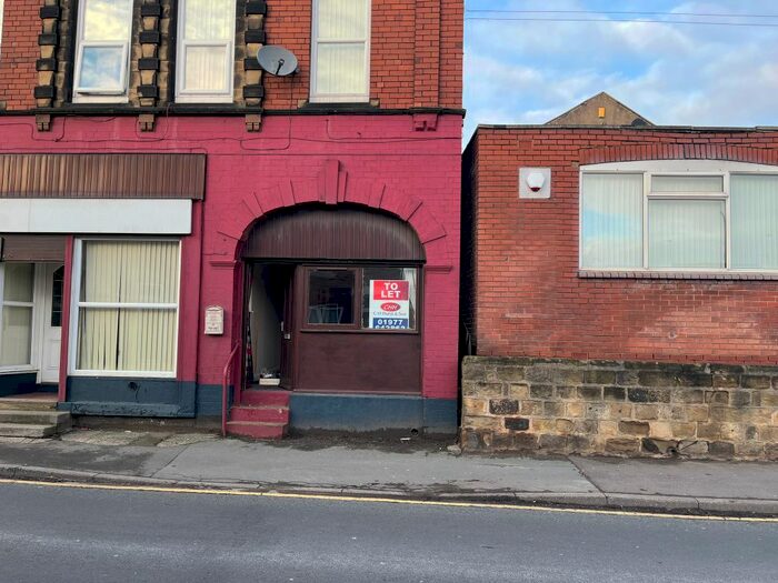 1 Bedroom Flat To Rent In Westfield Road, Pontefract, WF9