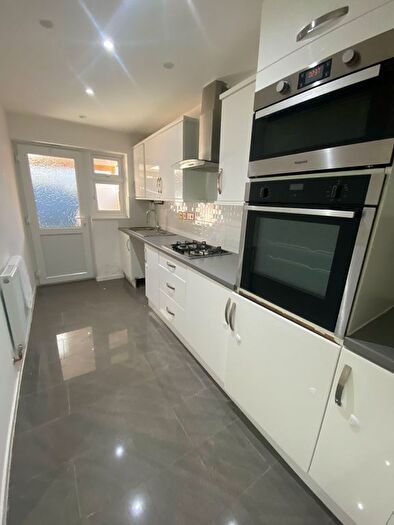 2 Bedroom Terraced House To Rent In Cotton Field, Hatfield, AL10