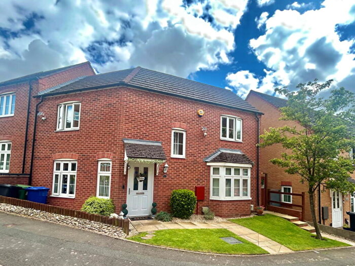 3 Bedroom Semi-Detached House For Sale In Goodrich Mews, Upper Gornal, DY3