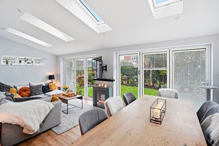 5 Bedroom Detached House For Sale In Mill Lane, Hemingbrough, North Yorkshire, YO8