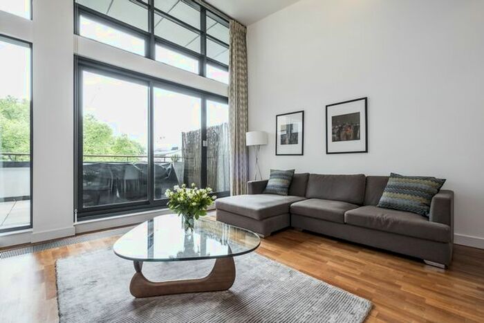 2 Bedroom Flat To Rent In City Road, London, EC1Y