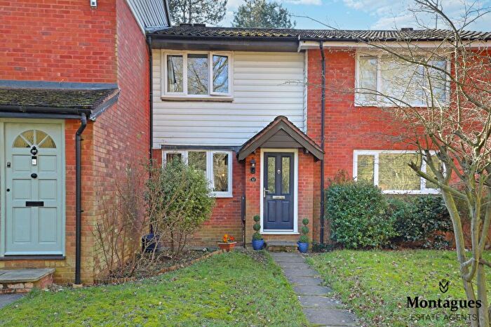 2 Bedroom House For Sale In Garnon Mead, Coopersale, CM16