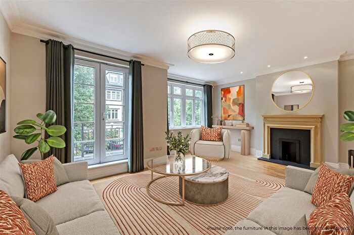 5 Bedroom Property For Sale In Kelsall Mews, Kew Riverside, Richmond, TW9