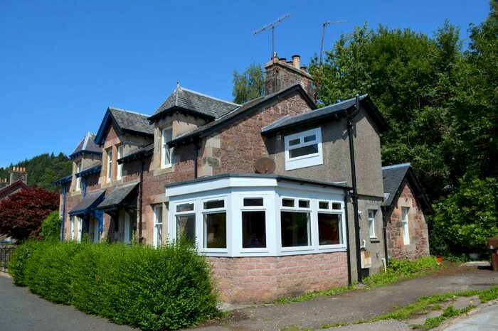 4 Bedroom Semi-Detached House To Rent In Glenartney Road, Callander, Stirling, FK17