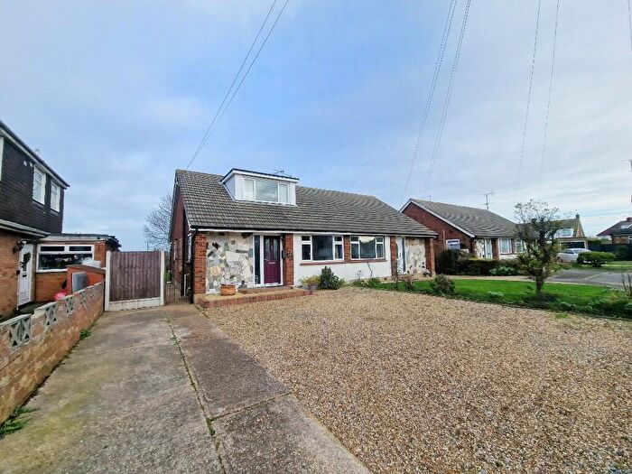 3 Bedroom Semi-Detached House For Sale In Spells Close, Southminster, Essex, CM0
