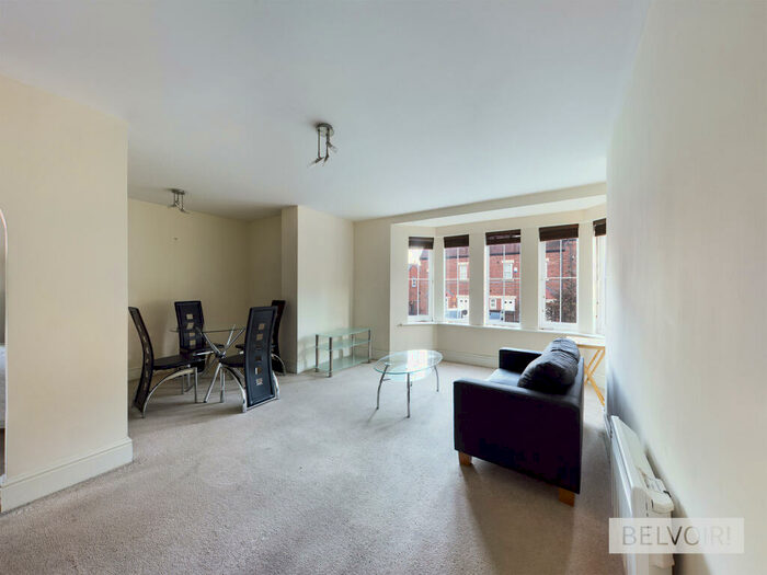 2 Bedroom Flat For Sale In Jubilee Drive, Handsworth Wood, Birmingham, B20
