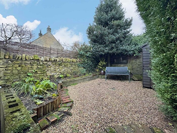 2 Bedroom Semi-Detached House To Rent In Newtown, Easton On The Hill, PE9