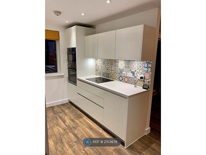 2 Bedroom Flat To Rent In Trumpington, Cambridge, CB2