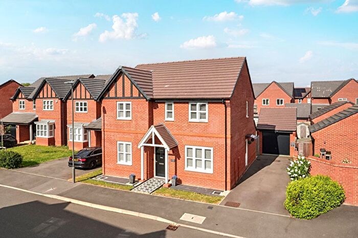 4 Bedroom Detached House For Sale In Lennon Way, Stoke Mandeville, HP21
