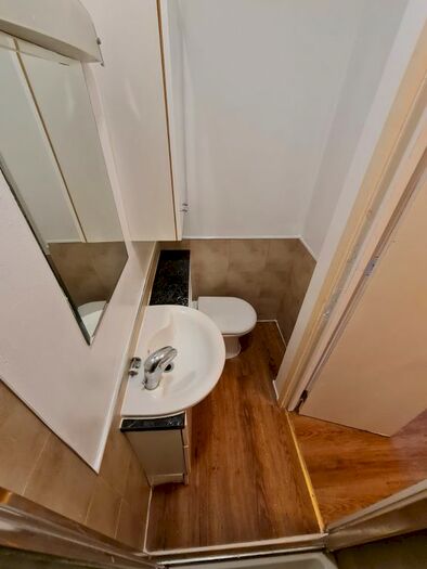 1 Bedroom Flat To Rent In Millhill Broadway, London, NW7