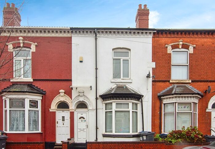 3 Bedroom Terraced House For Sale In Ombersley Road, Birmingham, West Midlands, B12