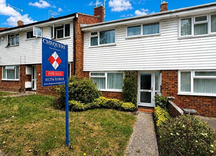 3 Bedroom Terraced House For Sale In Bourne Court, Riverdene, Basingstoke, RG21