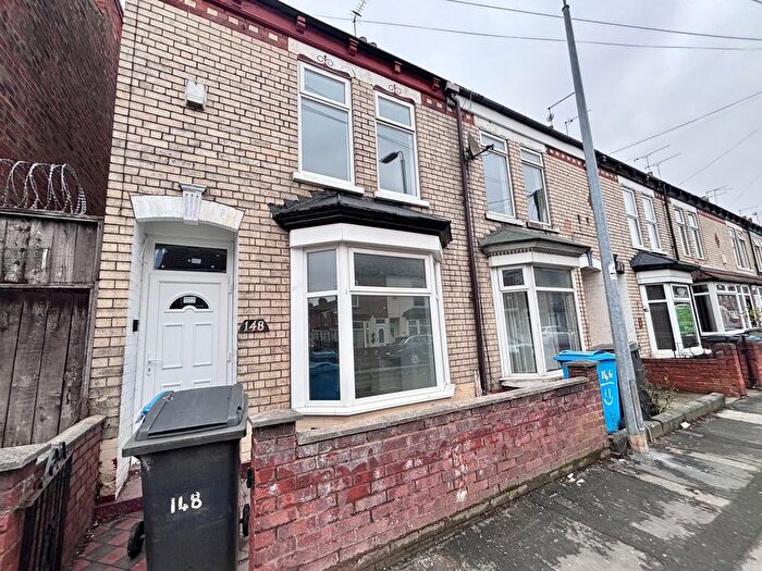3 Bedroom Terraced House To Rent In Clumber Street, Hull, HU5