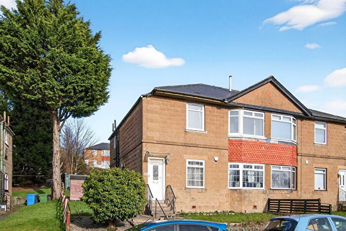 3 Bedroom Flat For Sale In Chirnside Road, Glasgow, G52