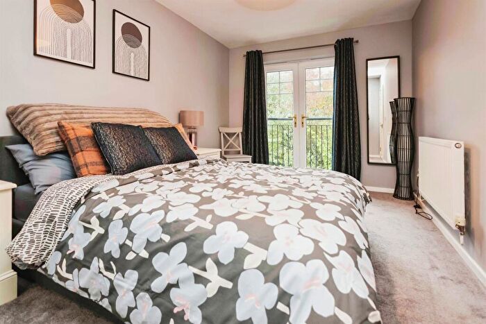 2 Bedroom Flat For Sale In Canterbury Close, Birmingham, B23