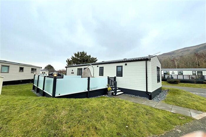 3 Bedroom Mobile Home For Sale In Wentworth, Aberconwy, Conwy, LL32