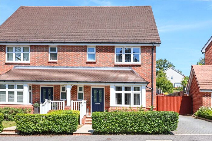 3 Bedroom Detached House For Sale In Consort Drive, Leatherhead, Surrey, KT22