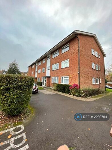 3 Bedroom Flat To Rent In Harrow, Harrow, HA1