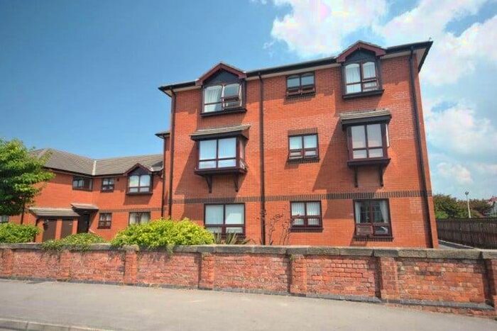 2 Bedroom Apartment To Rent In St Andrews Road North, Lytham St Annes, FY8