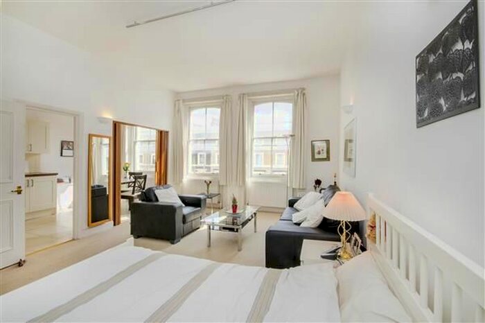 Studio To Rent In Cornwall Gardens, London, SW7