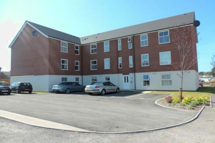 2 Bedroom Flat To Rent In Tryfan Way, Ellesmere Port, CH66
