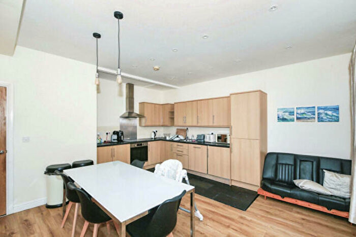 2 Bedroom Apartment To Rent In Park Road, Peterborough, PE1