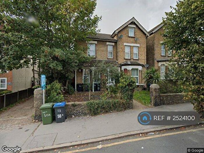 2 Bedroom Flat To Rent In Birdhurst Road, South Croydon, CR2